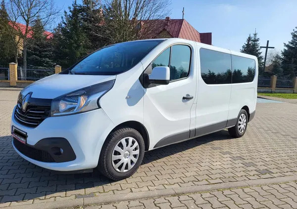 wielkopolskie Renault Trafic cena 61900 przebieg: 389241, rok produkcji 2018 z Grajewo